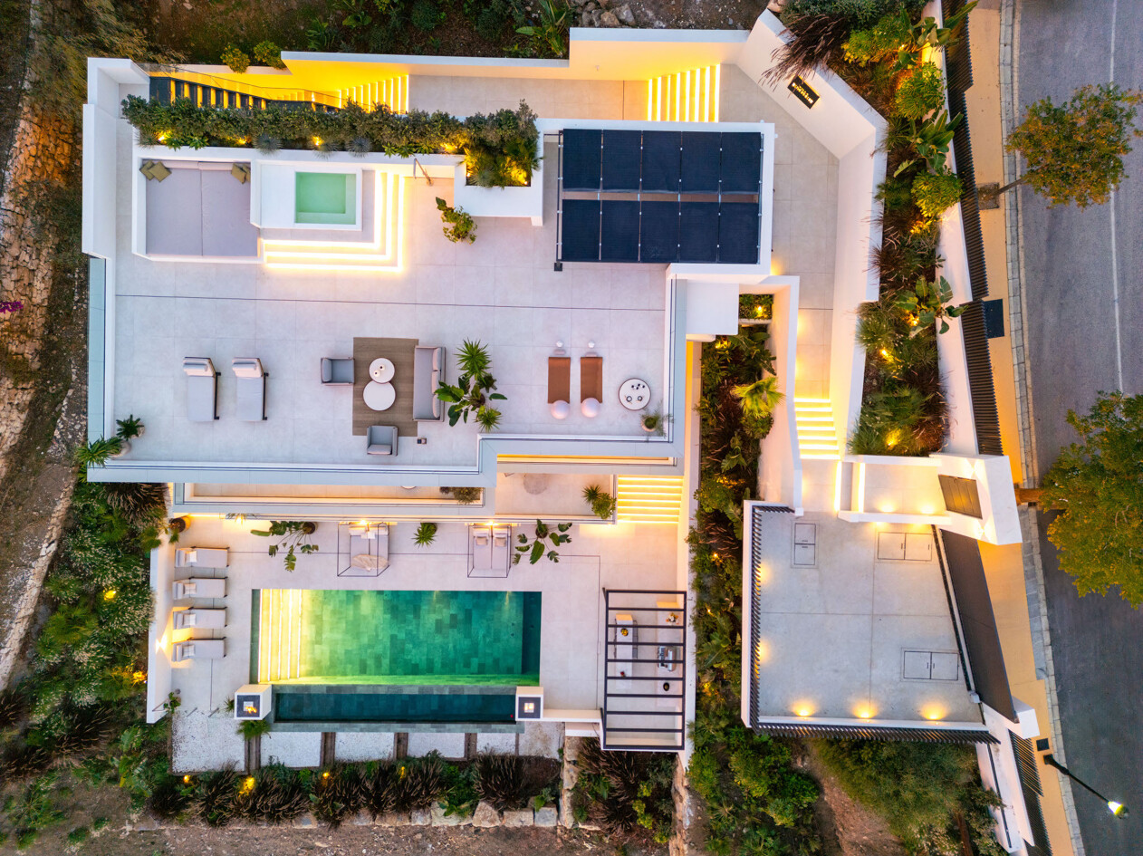 Villa Ember