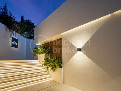 Villa Ember - Villa Llave in Mano in Marbella East