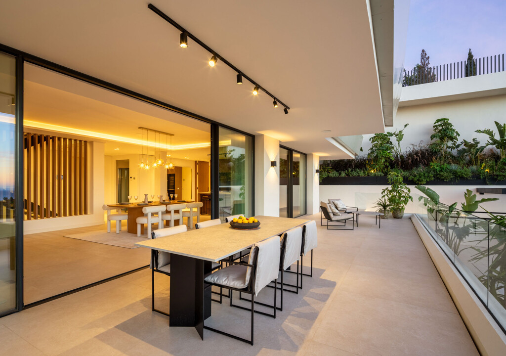 Villa Ember