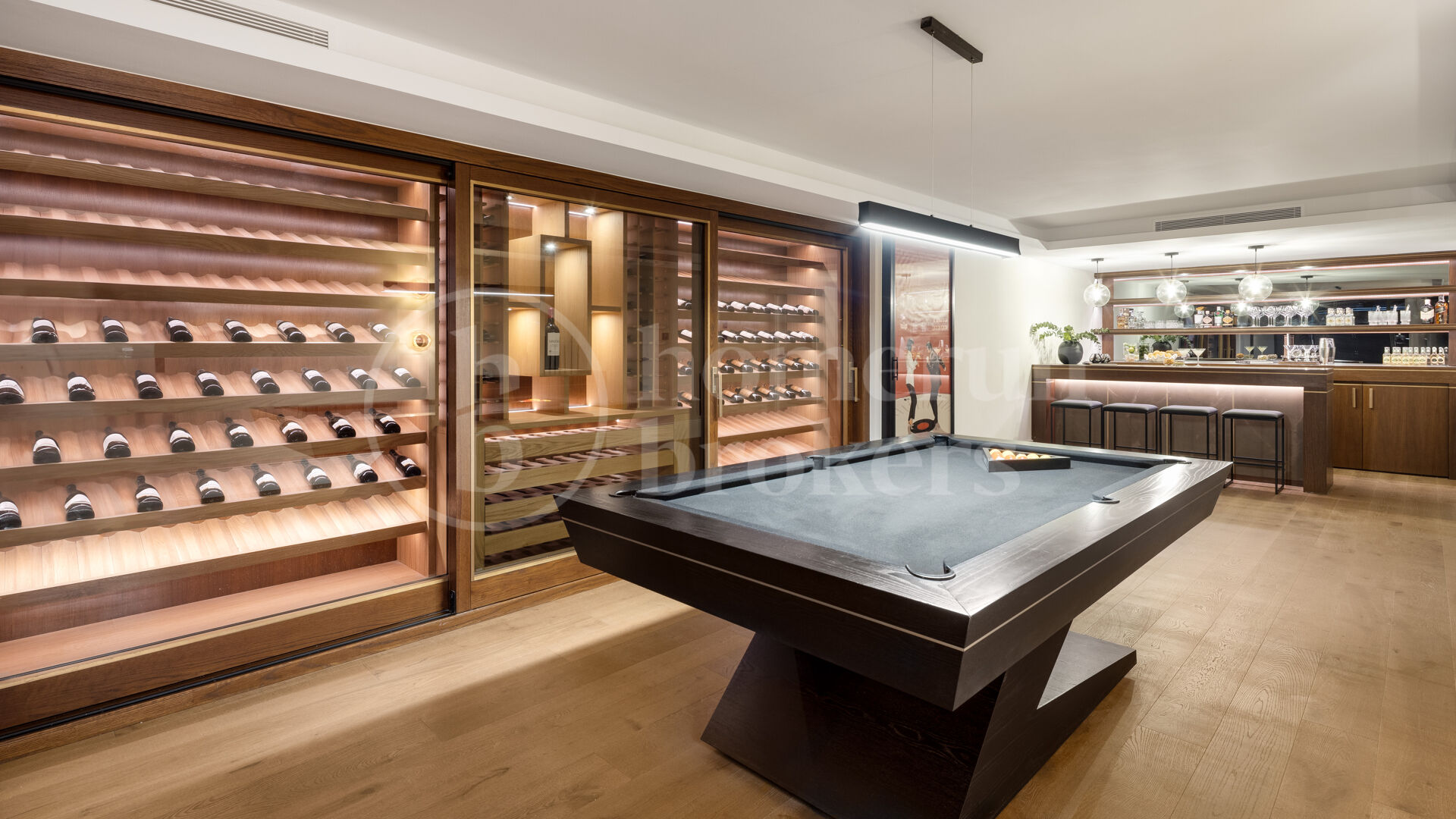 Villa Fortuna - Modern luxury and Mediterranean Elegance in Los Arqueros