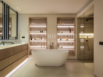 Casa Tesalia - Luxurious Frontline Los Naranjos Golf Villa