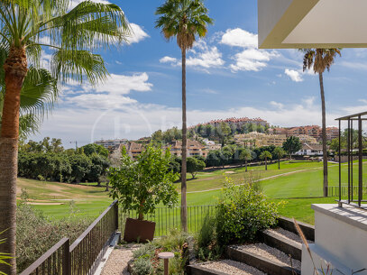 Casa Tesalia - Luxurious Frontline Los Naranjos Golf Villa