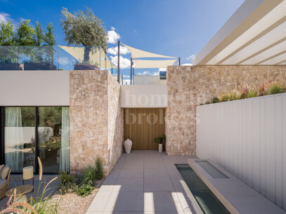 Casa Tesalia - Luxurious Frontline Los Naranjos Golf Villa