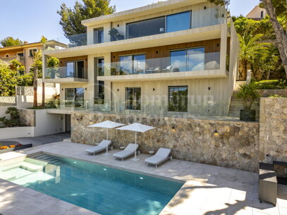 Villa Lotus – Lyxig villa med panoramautsikt över havet