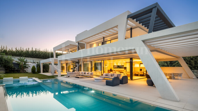 Villa Gardenia - Elegant Modern Villa in Nueva Andalucía