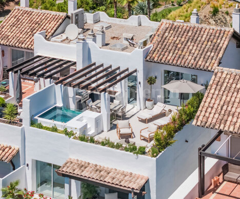 Lomas 211 - Duplex Penthouse in Lomas de Marbella Club, Benahavis