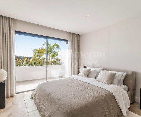 Lomas 211 - Duplex Penthouse in Lomas de Marbella Club, Benahavis