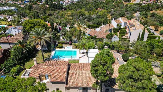 Villa Solterra -Luxurious residence in Marbella East