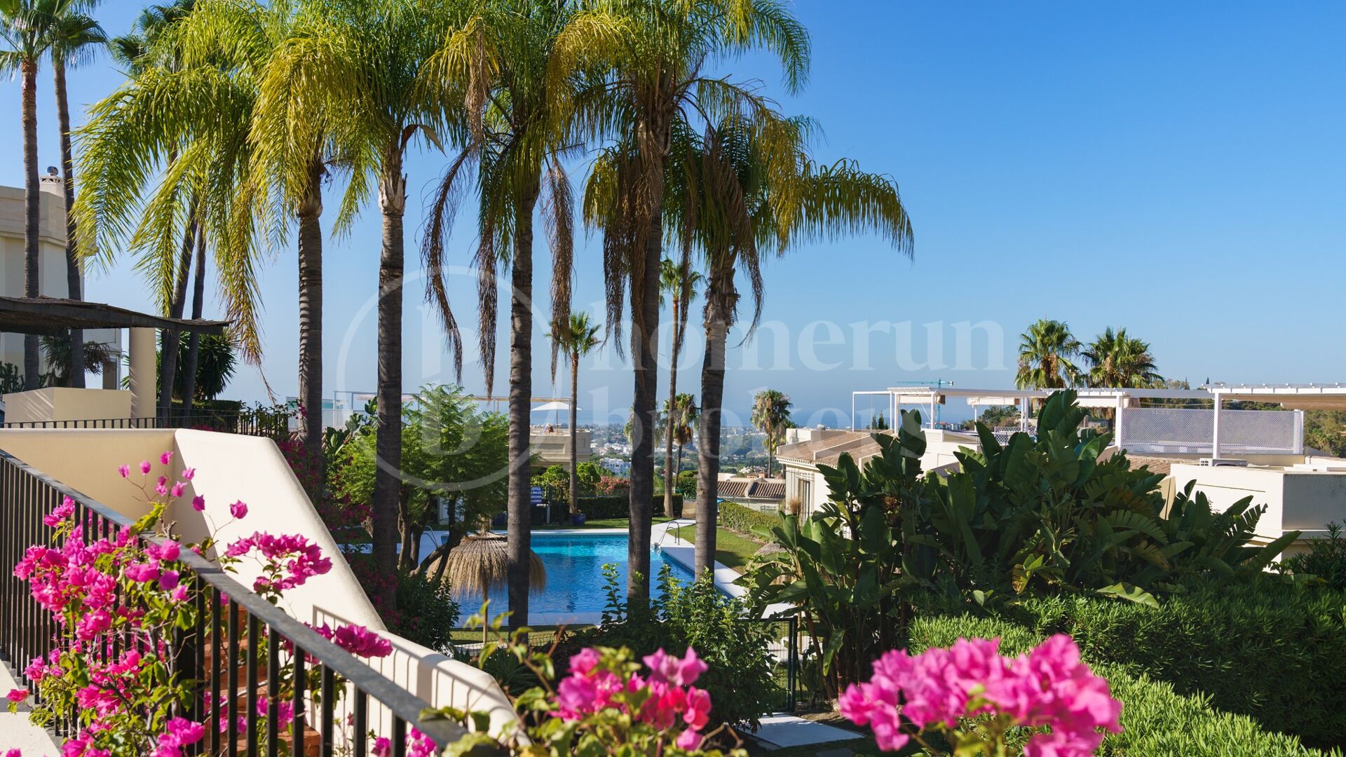 Maison Sora - Luxury Townhouse with incredible views