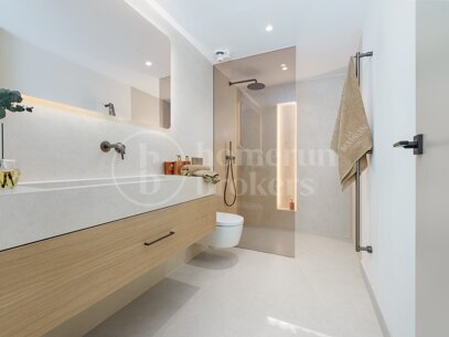 Maison Sora - Luxury Townhouse with incredible views
