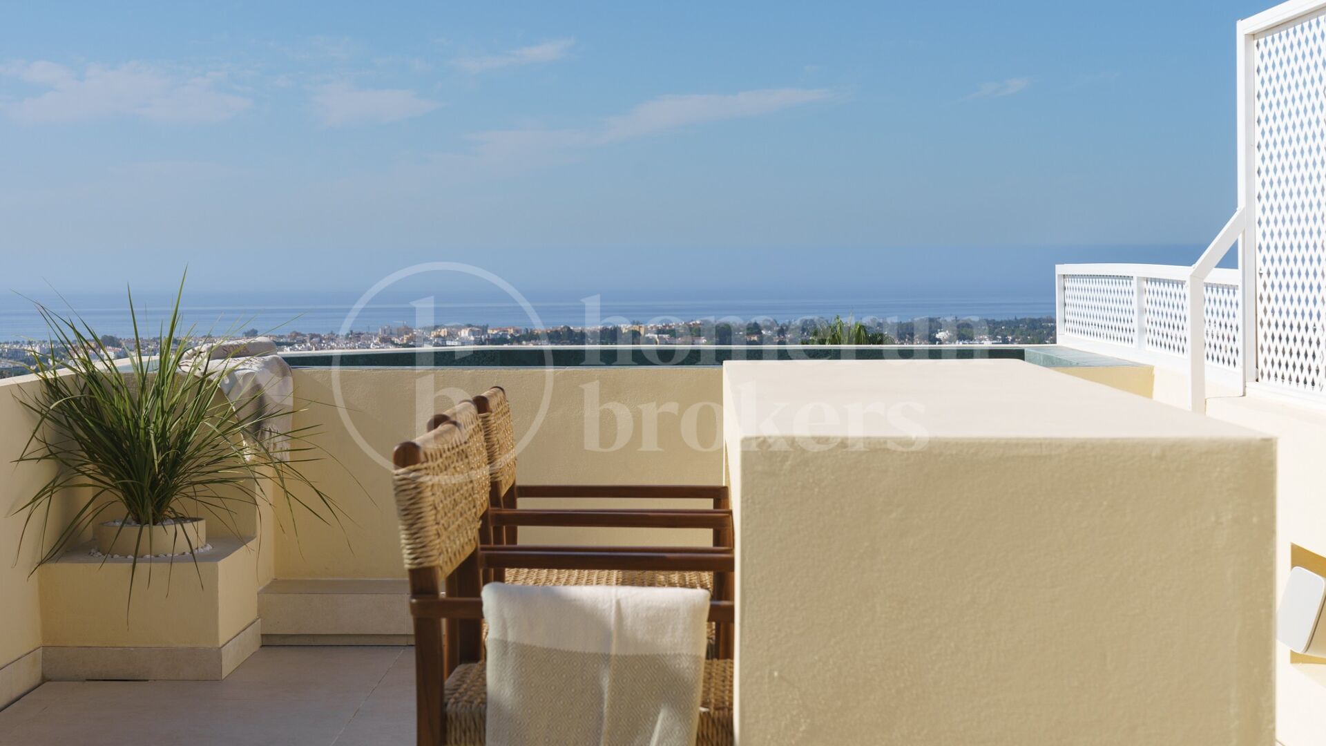 Maison Sora - Luxury Townhouse with incredible views