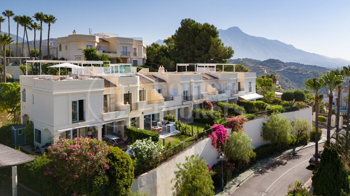 Maison Sora - Luxury Townhouse with incredible views