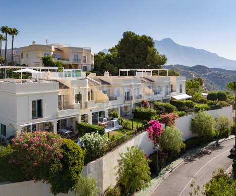 Maison Sora - Luxury Townhouse with incredible views