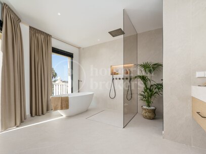 Maison Sora - Luxury Townhouse with incredible views