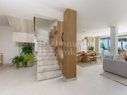 Maison Sora - Luxury Townhouse with incredible views