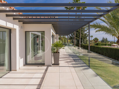 Villa African View - Open Sea Views in Nagueles, Marbella