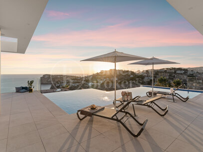 Villa Marimont - Luxurious modern villa in Cala Llamp