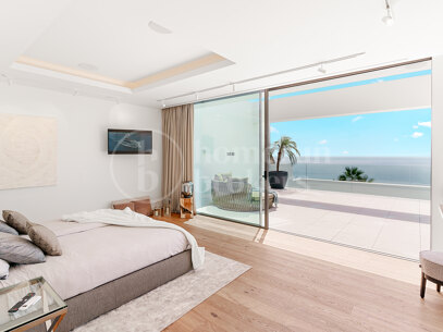 Villa Marimont - Luxurious modern villa in Cala Llamp