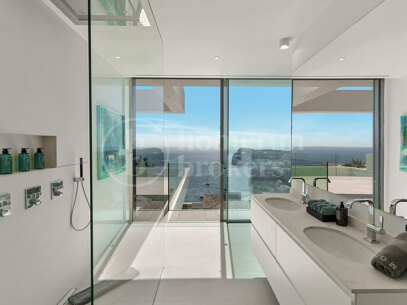 Villa Marimont - Luxurious modern villa in Cala Llamp