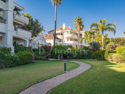 Altos Reales 1 - Three Bedroom Ground Floor Apartment with Sea Views in Altos Reales