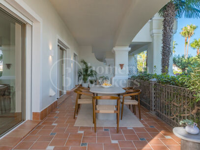 Altos Reales 1 - Three Bedroom Ground Floor Apartment with Sea Views in Altos Reales