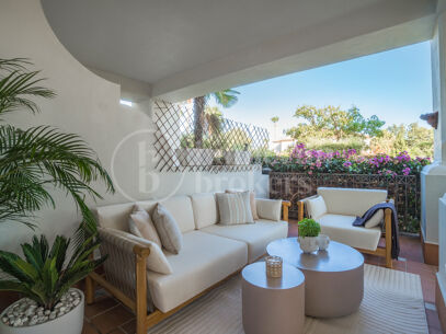 Altos Reales 1 - Three Bedroom Ground Floor Apartment with Sea Views in Altos Reales