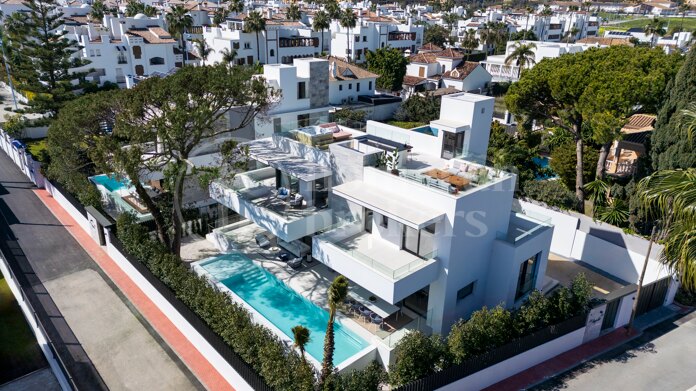 Los Angeles 185 - Luxury and Contemporary Living Beachside Cortijo Blanco