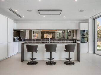 Villa Lomas - Modern Villa i Lomas de Marbella Club