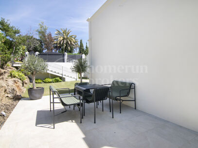 Villa Naranjos - Renovated 3-Bedroom Villa in Nueva Andalucia, Marbella