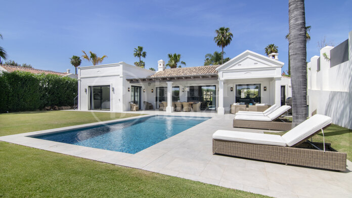 Villa Naranjos - Renovated 3-Bedroom Villa in Nueva Andalucia, Marbella