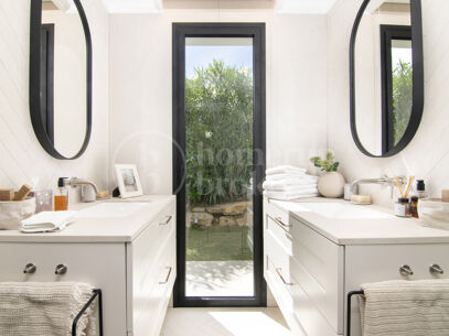 Villa Naranjos - Renovated 3-Bedroom Villa in Nueva Andalucia, Marbella