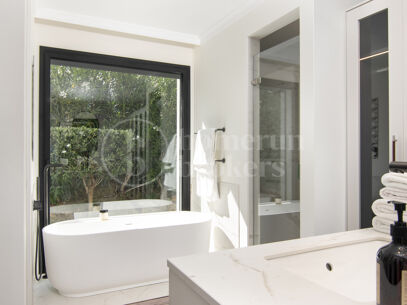 Villa Naranjos - Renovated 3-Bedroom Villa in Nueva Andalucia, Marbella