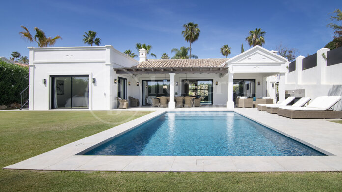 Villa Naranjos - Renovated 3-Bedroom Villa in Nueva Andalucia, Marbella