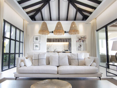 Villa Naranjos - Renovated 3-Bedroom Villa in Nueva Andalucia, Marbella