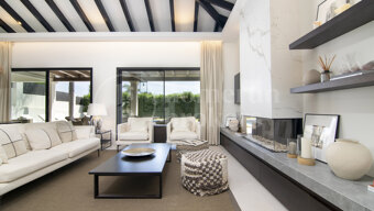 Villa Naranjos - Renovated 3-Bedroom Villa in Nueva Andalucia, Marbella