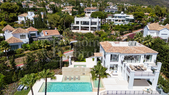 Villa Rossini - Luxurious Villa with Sea Views in Sierra Blanca, Marbella