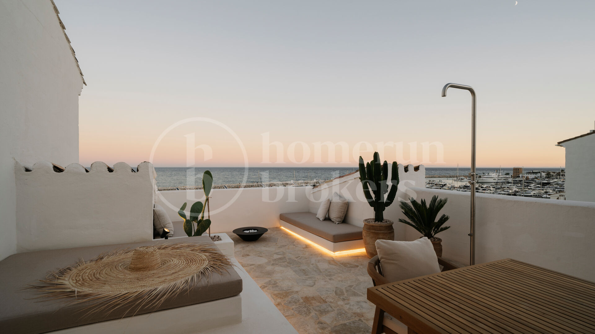 Banus 4 - Lyxig lägenhet i hjärtat av Puerto Banús, Marbella