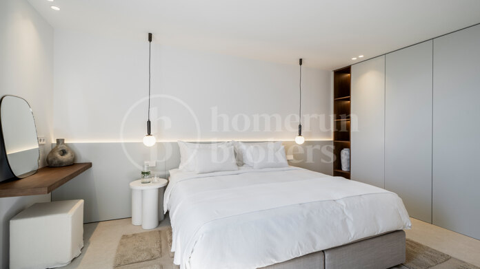 Banus 4 - Luxury apartment in the heart of Puerto Banús, Marbella