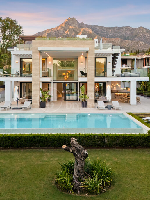 Villa Romano - Brand New Villa in Lomas del Marques, Marbella's Golden Mile