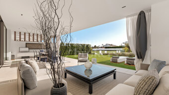 Vila 8 – Designed for Luxurious Coastal Living, Marbella Golden Mile