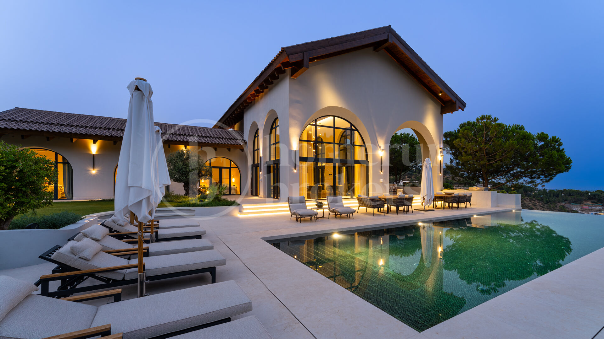 Villa Yama - Modern Andalusian Luxury in El Madroñal