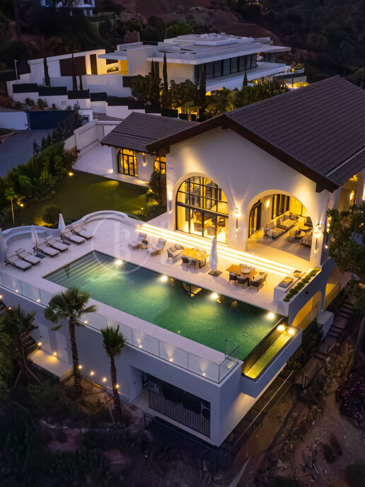 Villa Yama - Modern Andalusian Luxury in El Madroñal