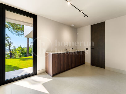 Villa Yama - Modern Andalusian Luxury in El Madroñal