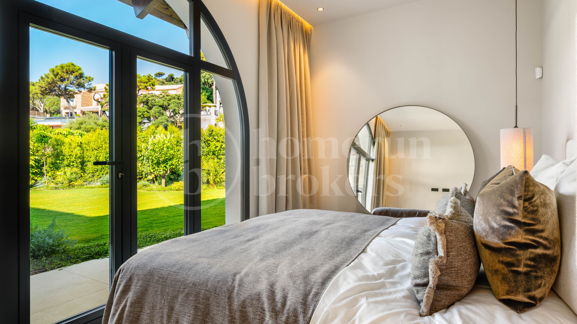 Villa Yama - Modern Andalusian Luxury in El Madroñal