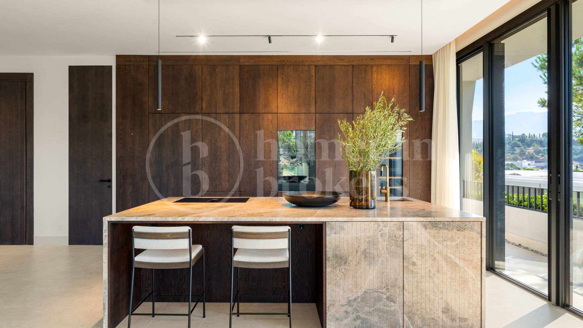 Villa Yama - Modern Andalusian Luxury in El Madroñal