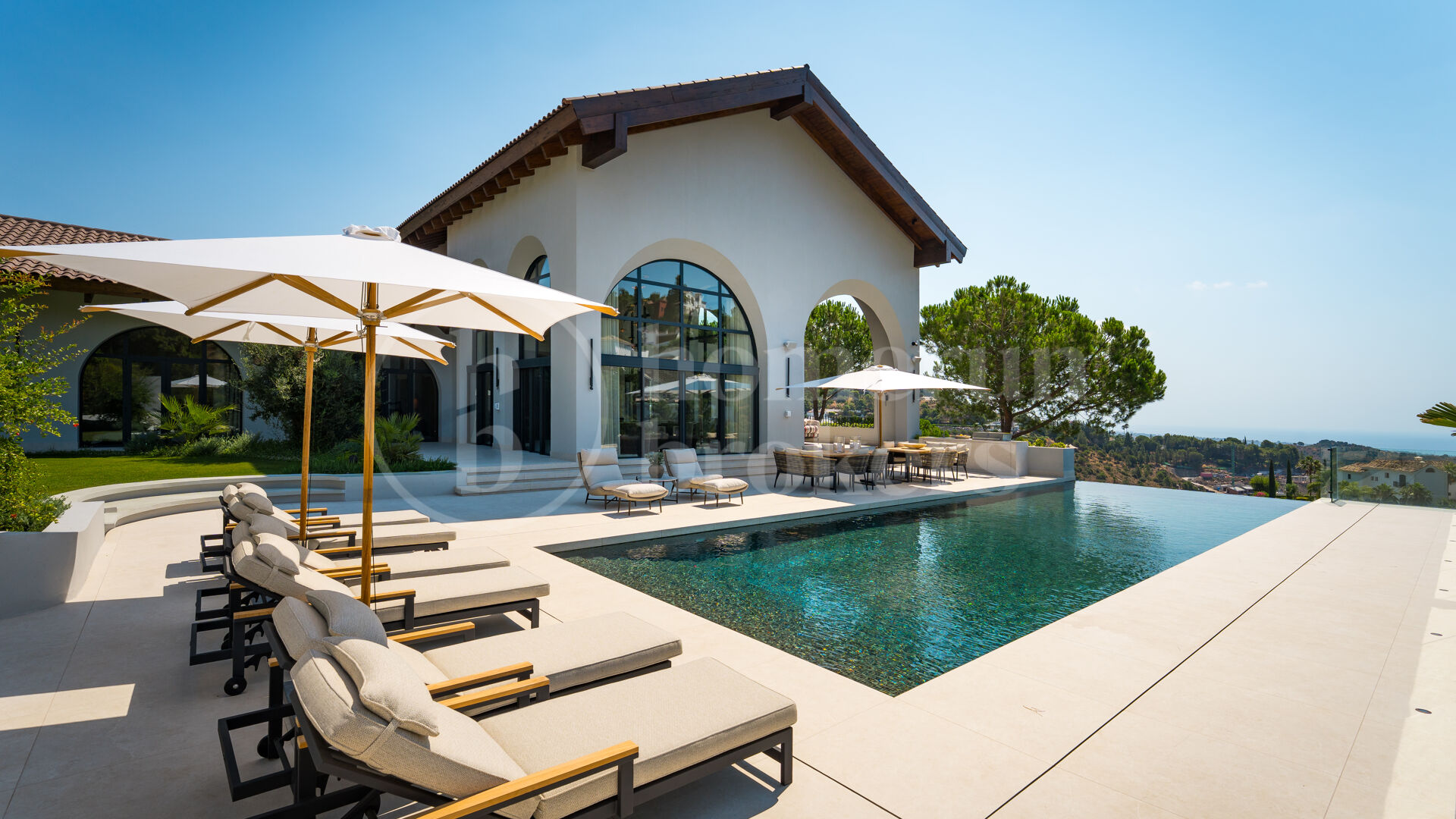 Villa Yama - Modern Andalusian Luxury in El Madroñal
