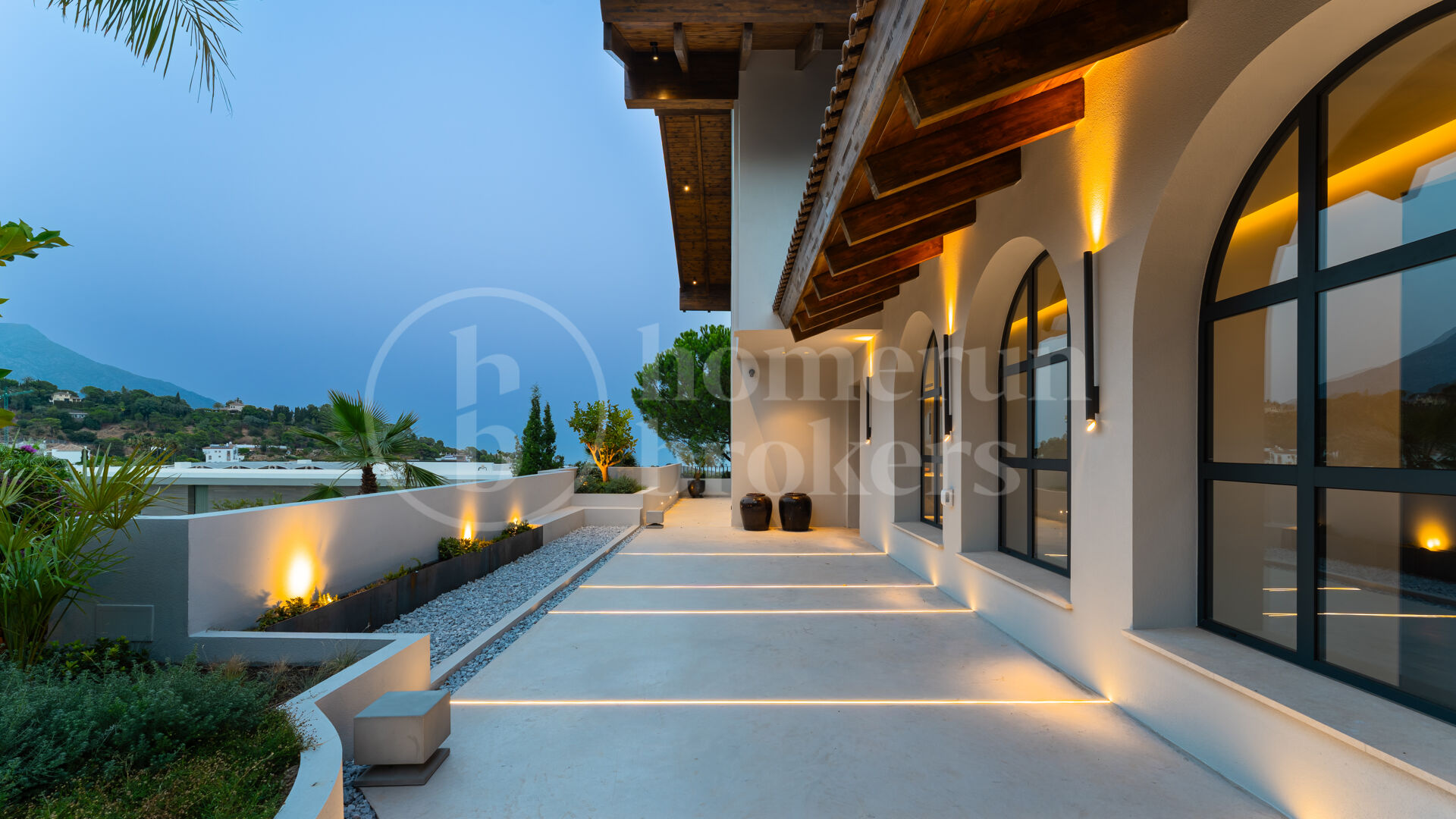 Villa Yama - Modern Andalusian Luxury in El Madroñal