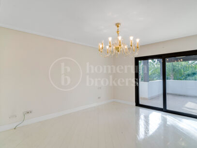 Villa Solis - Breathtaking sea views villa in Lomas de Magna Marbella