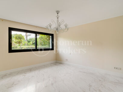 Villa Solis - Breathtaking sea views villa in Lomas de Magna Marbella
