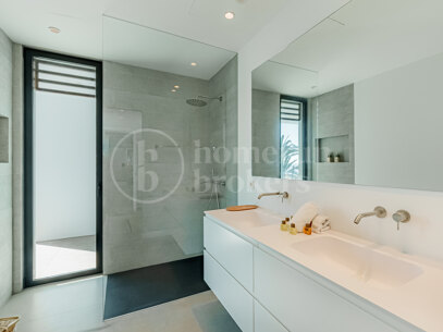 Villa El Saladillo - Luxurious Beach House Frontline Beach, East Estepona